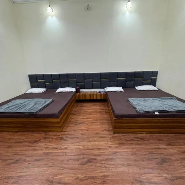 Hotel Rainbow palace, hotel en Ujjain