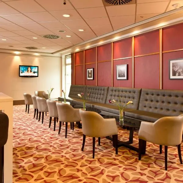 Leonardo Hotel Köln, hotel em Colônia