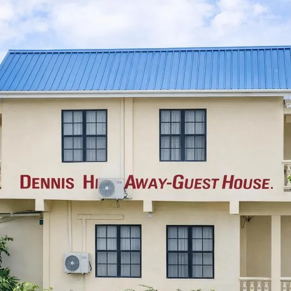 Dennis' Hideaway, מלון בMayreau