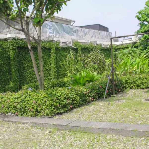 Chez Rossa à Deido, hotel in Douala