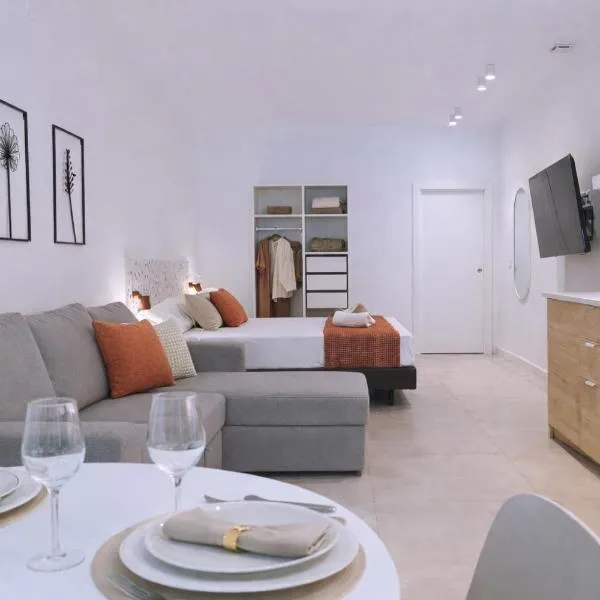 Olmaya Flats Valencia, hotel a València