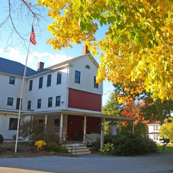 Woodbound Inn, hotel em Rindge