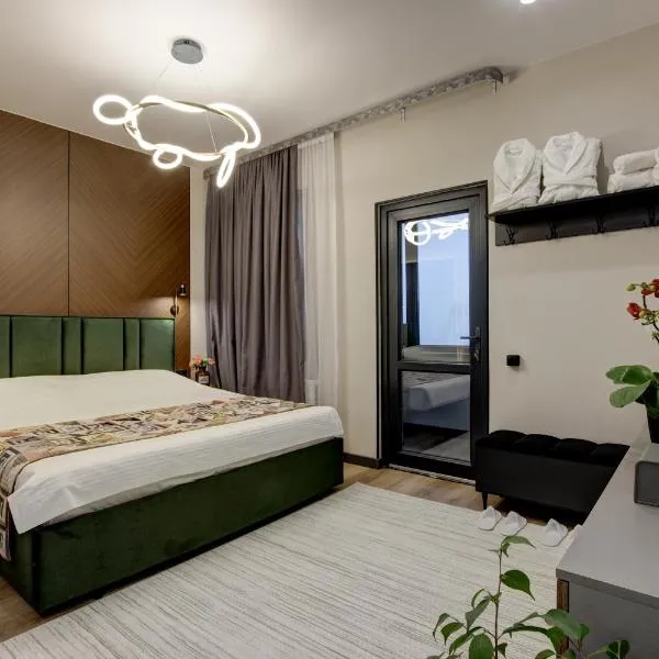 EV Hotel Baytik, хотел в Verkhnyaya Alaarcha