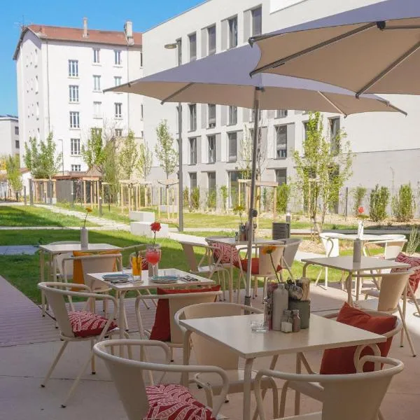 Bikube Lyon, хотел в Лион
