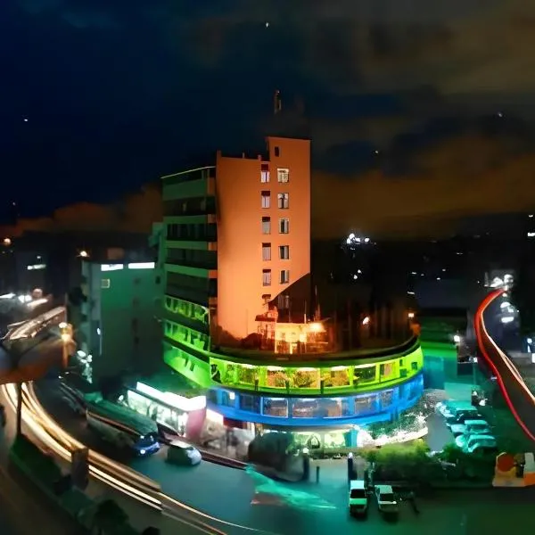 Royal Hotel Khulna - City Center, hotel i Khulna