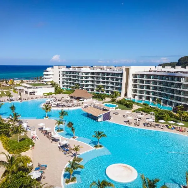 Ocean Coral Spring Resort - All Inclusive, ξενοδοχείο σε Falmouth