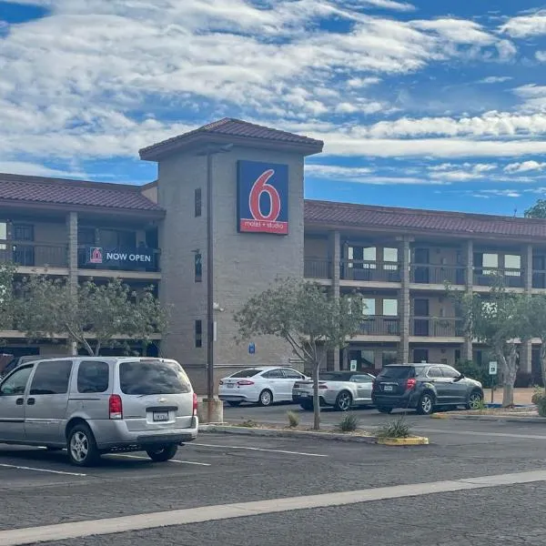 Motel 6 Victorville Green Tree Bvld, hotel em Victorville