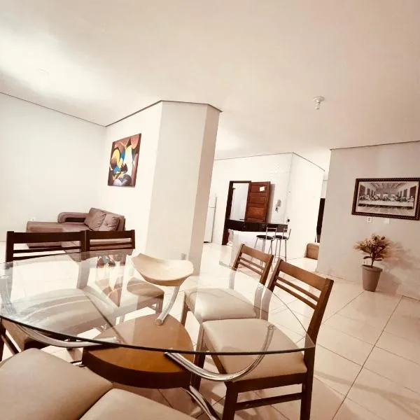 Casa Temporada Floriano, hotel u gradu 'Floriano'