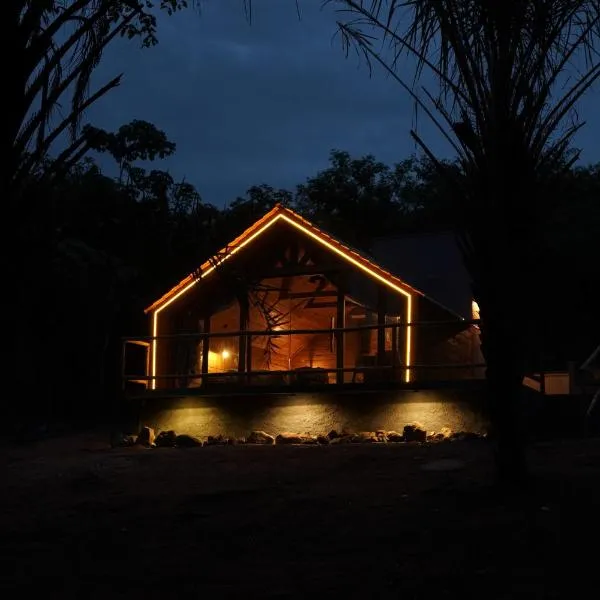 Recanto dos Licuris, готель у місті Ленсойс