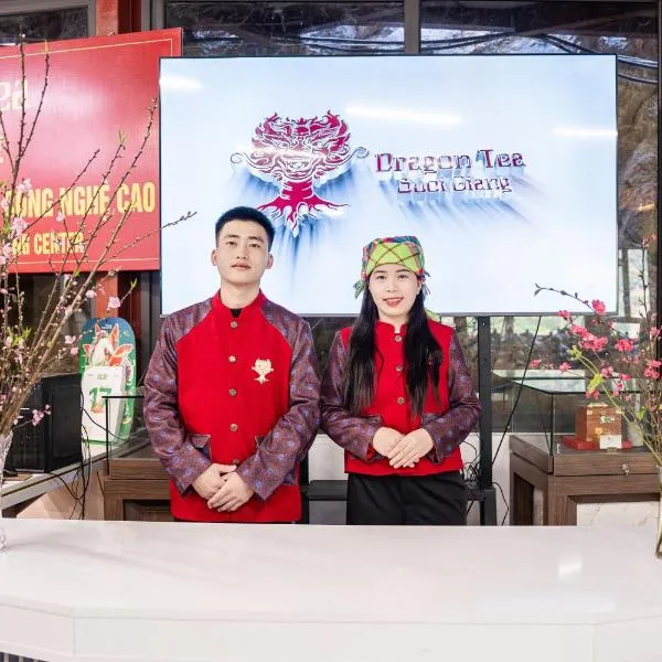 The Legend of Dragon Tea Suoi Giang, hotel Văn Chấn városában