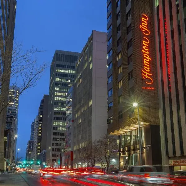 Hampton Inn By Hilton Calgary Downtown, hotel em Calgary