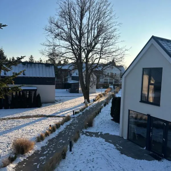 Domki Villa Hoff Resort, hotel en Trzęsacz