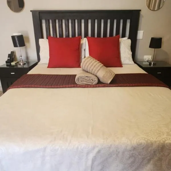 RoomsAtRoseAve19، فندق في كورومان