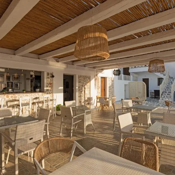 Hotel Castillio, hotel en Analipsi