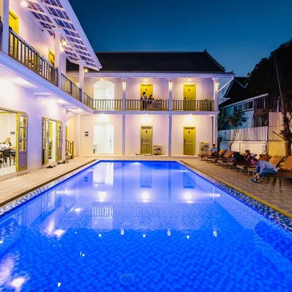 White Elephant Hostel, hotel em Luang Prabang