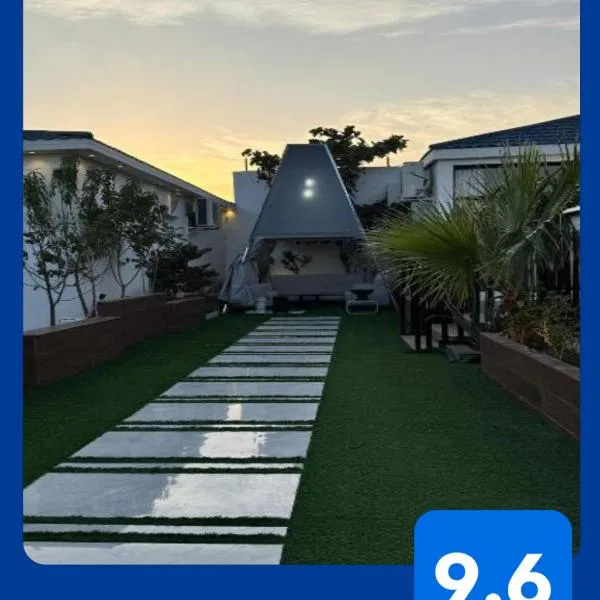 فيلا ايمان مسبح وحوش وجلسات خارجيه مع ملعب كرة قدم, hotell i Taif