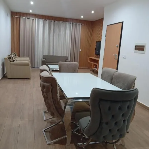 T&S Guest House, Hotel in Praia