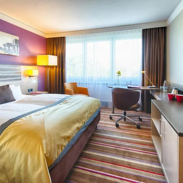 Leonardo Royal Hotel Köln - Am Stadtwald, hotel en Colonia