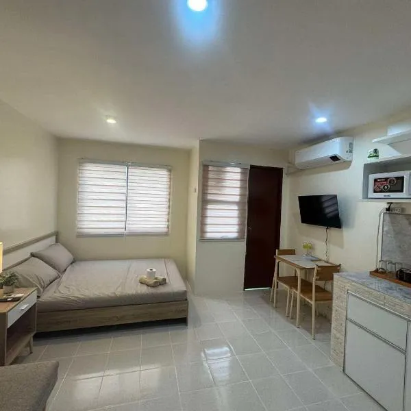 Las Fallas Staycation, hotell sihtkohas Santa Rosa