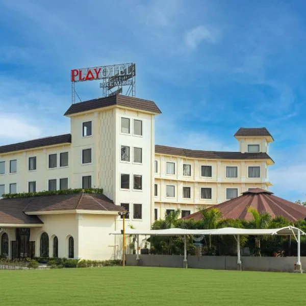Playotel Premier, Ujjain, hotelli kohteessa Ujjain