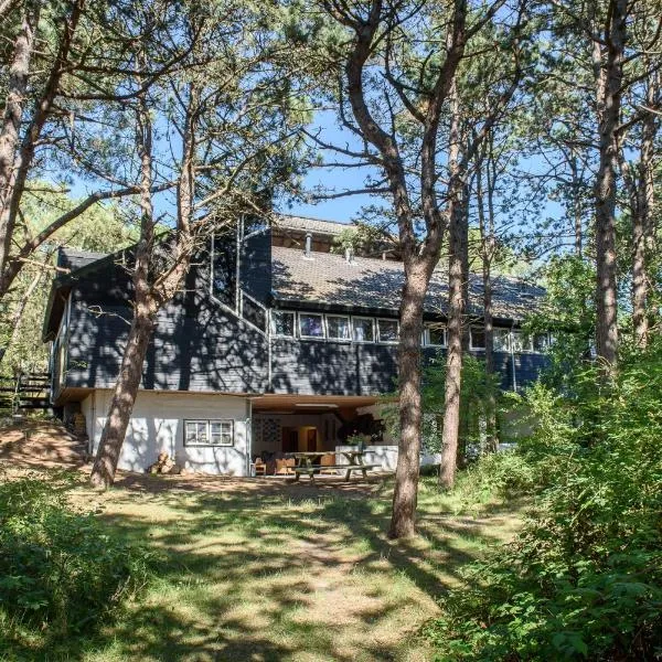 De Folks, hotell i Hoorn