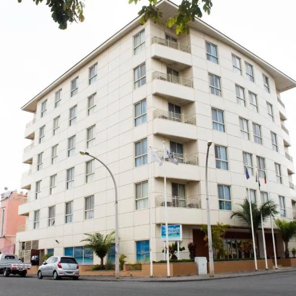 Almar Aparthotel, хотел в Lobito