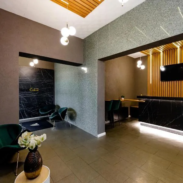 Viesnīca Hotel Ciao pilsētā Tirgumureša