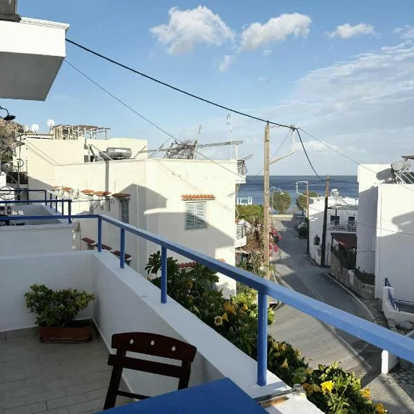 Blue View, מלון בLivadia