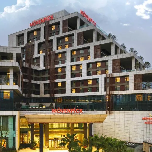 Movenpick Hotel Enshi, hotell i Enshi