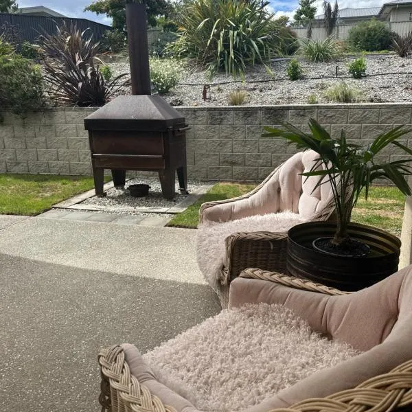 The Garden Room, hotel in Clyde