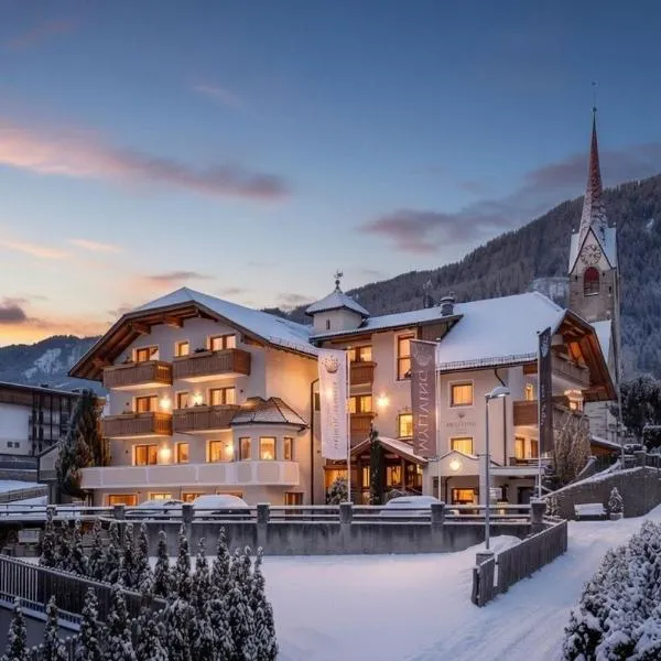 MyLiving - Hotel B&B by Majestic Resorts Dolomites, hotel en San Lorenzo di Sebato