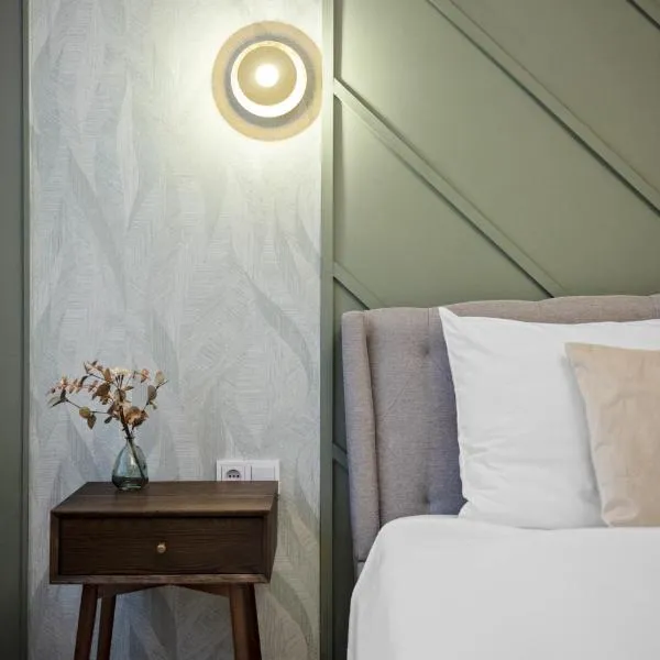 Schönbrunn Maison - Boutique 2 BR Residence in Viennas Greenest Quarter - by 4ty3 Apartments, hotel u Beču