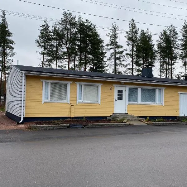 Saunallinen iso omakotitalo, Hotel in Kotka