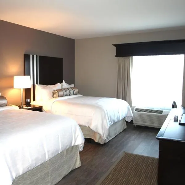 Hotel at Batavia Downs, hotel in Batavia