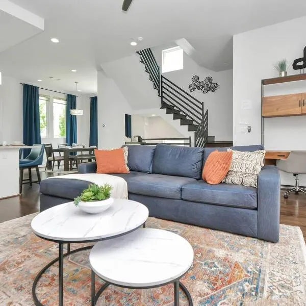 Casa LaBella - Downtown Skyline Views - Sleeps 10, hotel en Houston
