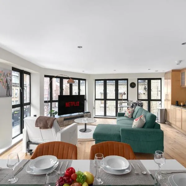 Luxury 70sqm 1Bedroom in Hoxton Sq 4 Mins to Old Street Tube Station Sleeps 4, hotel en Londres
