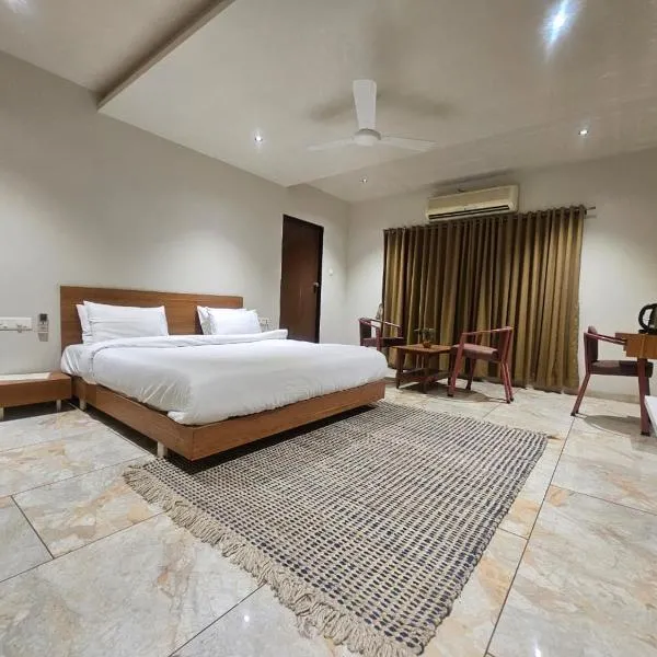Murli Manohar Regency, Hotel in Jālgaon