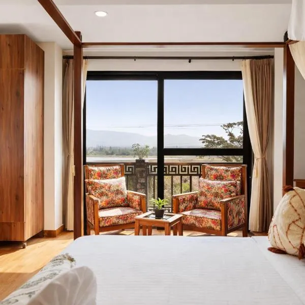 The Neeraj Ganga Rani Mahal With Ganga Ghat Access, hotel em Rishikesh