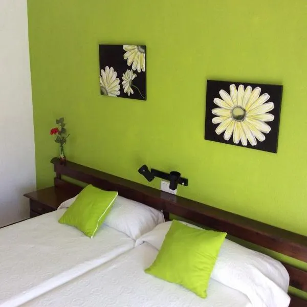 Pensión K-Hito、サンティアゴ・デ・ラ・リベラのホテル