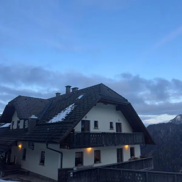 Kmetija Matk, hotel din Solčava