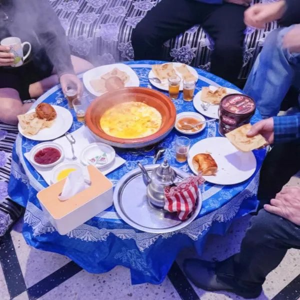 탄-탄에 위치한 호텔 Aziz House 1