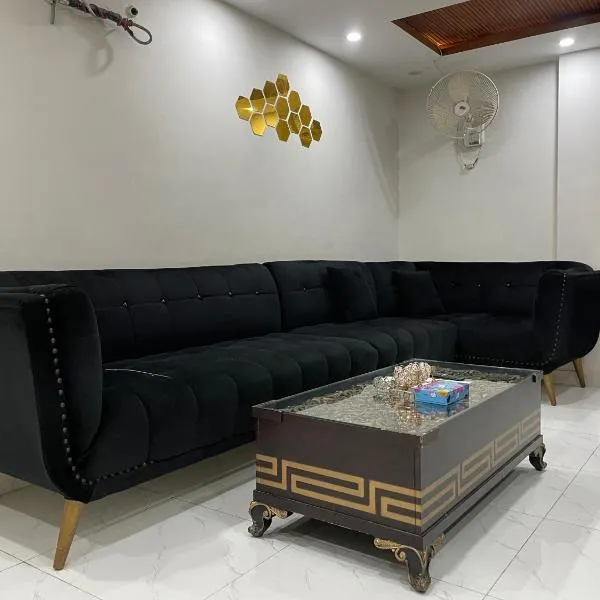 Family Nestiva Residences, Luxury Apartments In Bahria Town, Lahore, hotel em Lahore