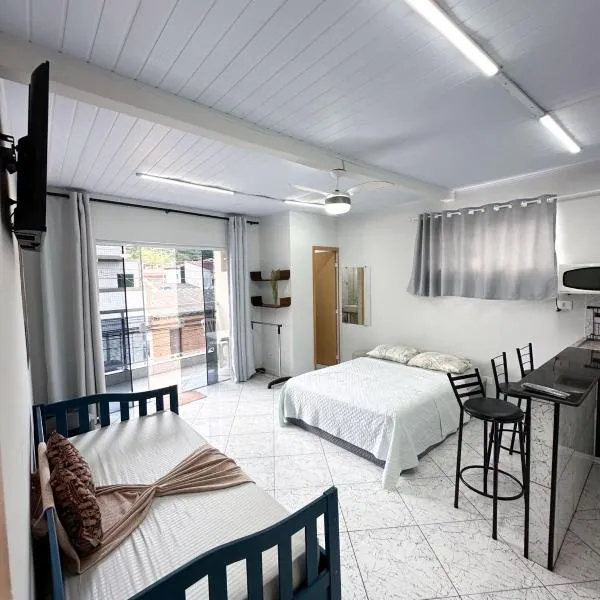Hospedagem no Guarujá - Quartos, hotel in Guarujá