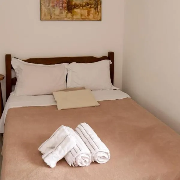 DN Studio 4 Aeroporto e Praia, hotel di Vitória