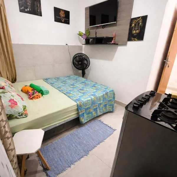 Kitnet Dream House 2, מלון בBayeux