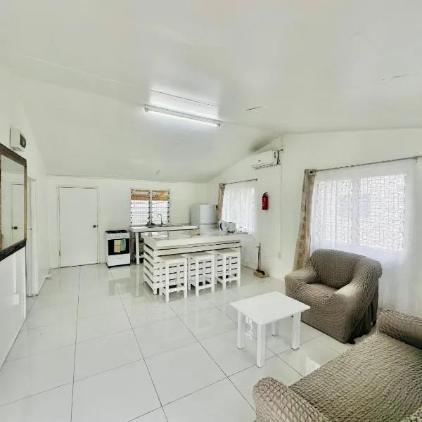 Coral Cottage - Entire Place, hotell i Nuku‘alofa