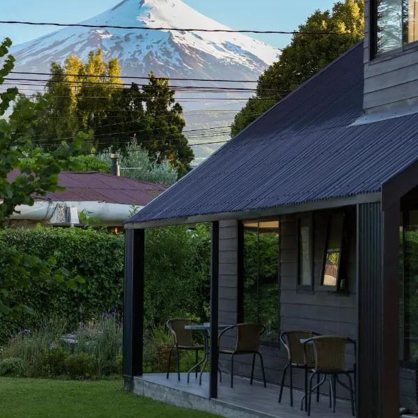 Lucky's Hostel, hotel i Pucón