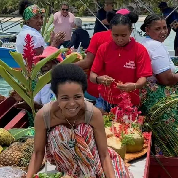 Les Lodges de La Buvette ÉCO LODGE RESTAURANT, hotel em Ile aux Nattes