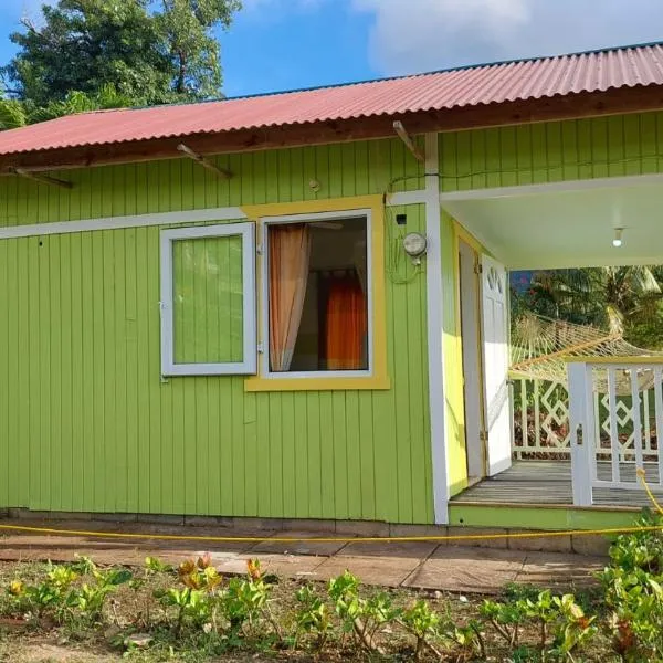 Diamond View Cottages, hotell i Roseau