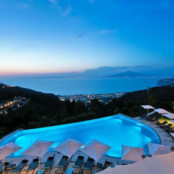 Grand Hotel Due Golfi, hotel v destinaci SantʼAgata sui Due Golfi
